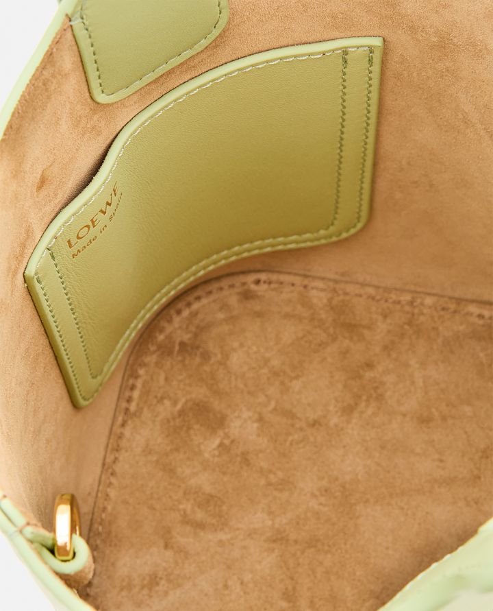 Loewe MINI PEBBLE BUCKET BORSA IN PELLE Economico