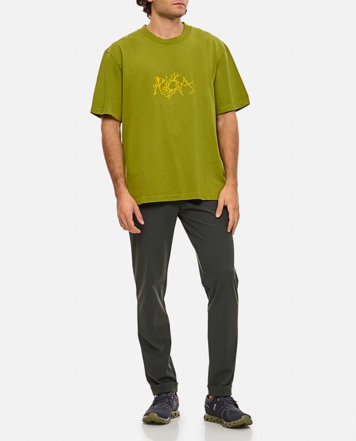 Roa T-SHIRT CON GRAFICA Online