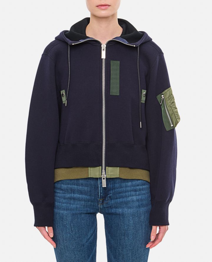 Sacai FELPA A STRATI CON CAPPUCCIO Rilascio limitato