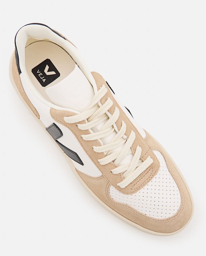 Veja V 10 SNEAKERS Comprare a buon mercato